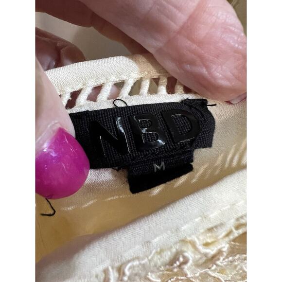 Revolve NBD cream Only Yours Midi Dress Lace Overlay Strappy Sz M - Picture 7 of 9